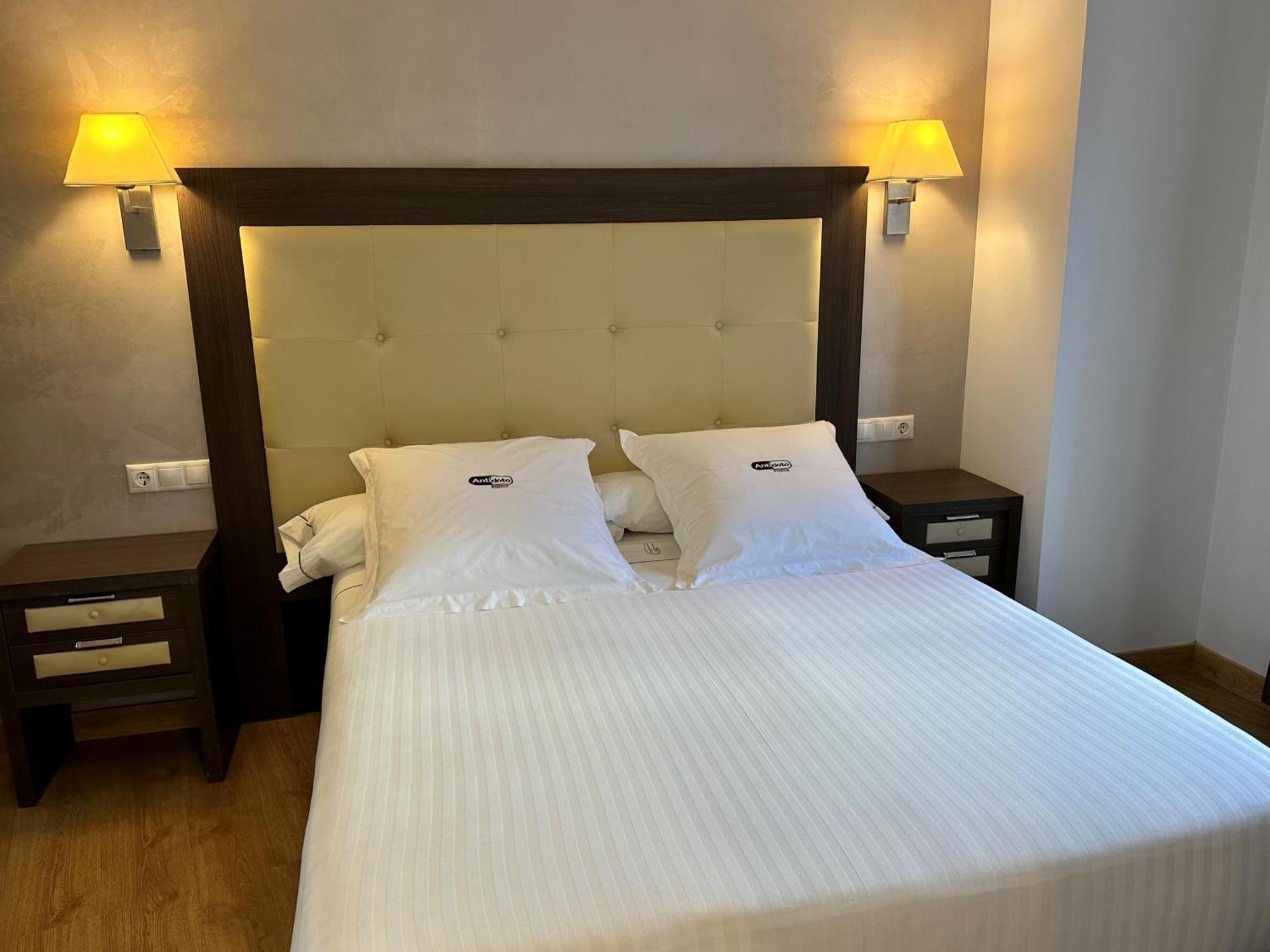 Antidoto Rooms Zocodover Check-In On Line Toledo Dış mekan fotoğraf